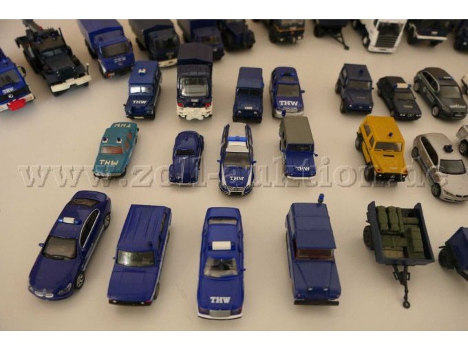 1 set van 50 verschillende modellen van THW-hulpvoertuigen, schaal 1:87 – foto 7 – kavel bij Zoll-Auktion, Halle (Saale)