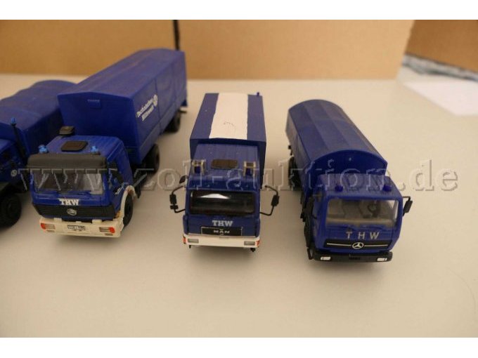 1 set van 50 verschillende modellen van THW-hulpvoertuigen, schaal 1:87 – foto 6 – kavel bij Zoll-Auktion, Halle (Saale)