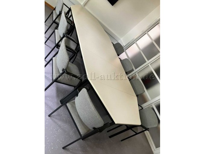 1 set bestaande uit 5 bureaus en 12 stoelen – foto 2 – kavel bij Zoll-Auktion, Münster