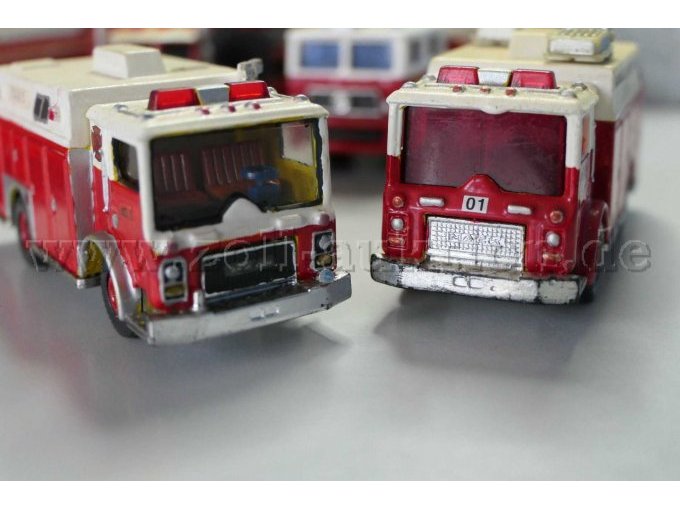 2 Matchbox Mack Fire Truck (Eigenkreation) Ansicht von vorne