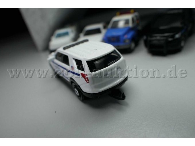 Matchbox 2016 Ford Interceptor Utility NYPD Ansicht von hinten