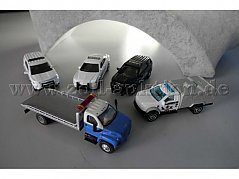 Konvolut aus 5 Us-Fahrzeugmodellautos Gesamtansicht