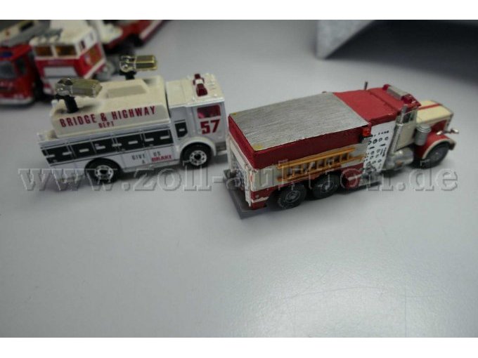 Kenworth Fire Truck (Eigenbau) und Mack Auxiliary Power Truck