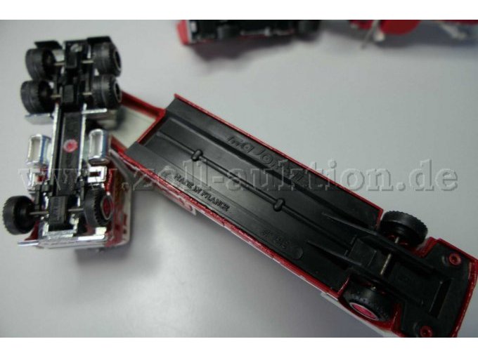 Ansicht Fahrzeuge von unten