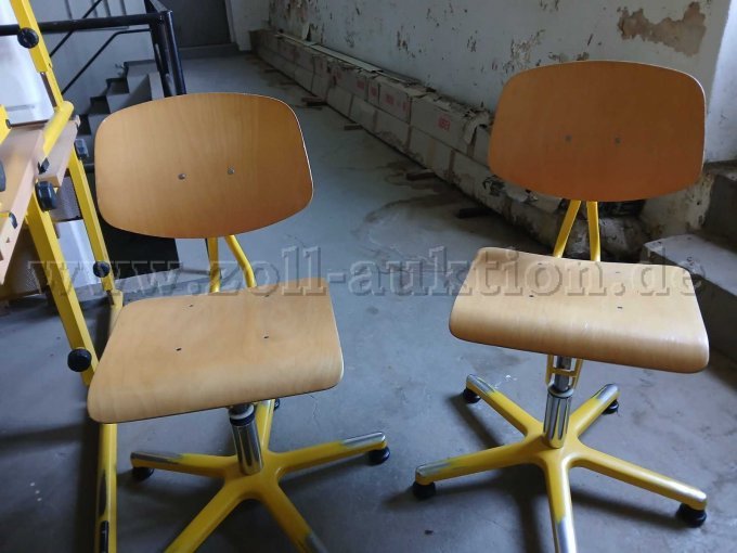 1 Konvolut aus Schultischen + Schulstühlen Project Schul- und Objekteinrichtungen – foto 12 – kavel bij Zoll-Auktion, Hilter am Teutoburger Wald