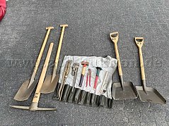 Übersicht komplette angebotene Ausrüstung von Vorne