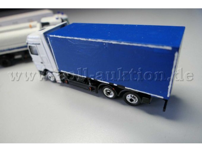 Die gesamte linke seite