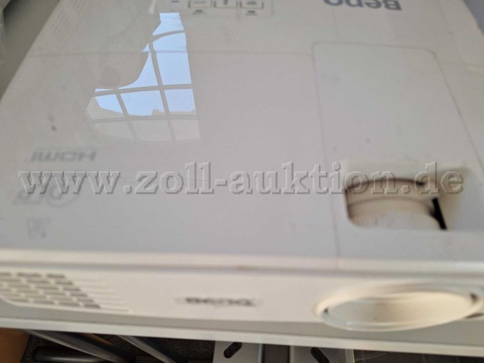 1 Beamer Modell BENQ TW529