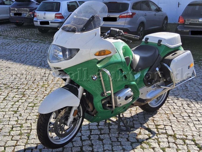 Seite links vorne