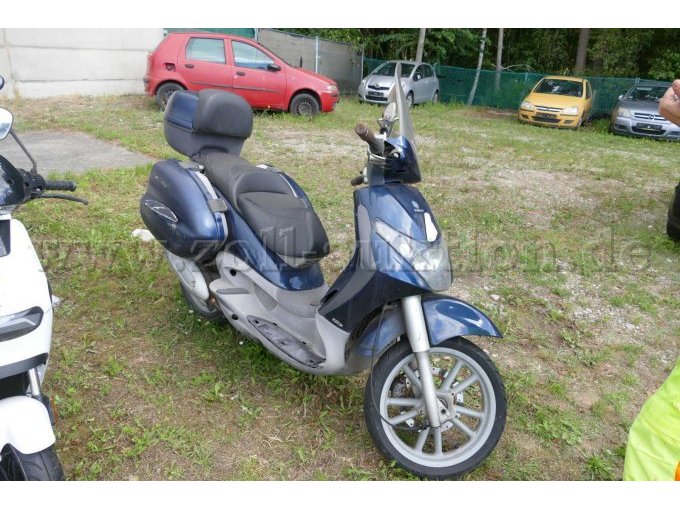 1 Krad Piaggio Beverly 125 / Bastlerfahrzeug – foto 2 – kavel bij Zoll-Auktion, Wandlitz