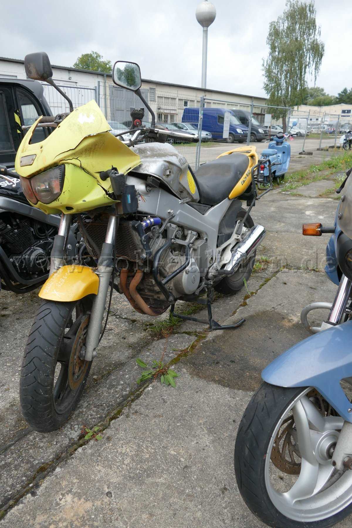 1 Krad Yamaha TDM 850 4TX / Bastlerfahrzeug