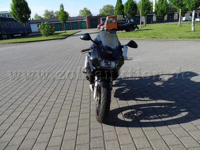 Kraftrad Honda VTR 1000 Gesamtansicht von vorne
