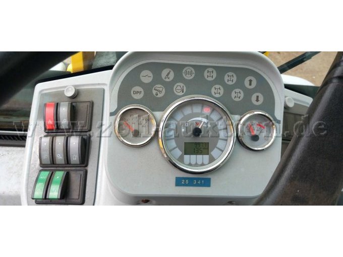 1 Kramer Allrad Radlader 680 T/351 – foto 15 – kavel bij Zoll-Auktion, Freiburg im Breisgau