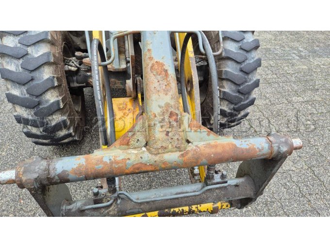 Rost und Verschleiß am Laderarm