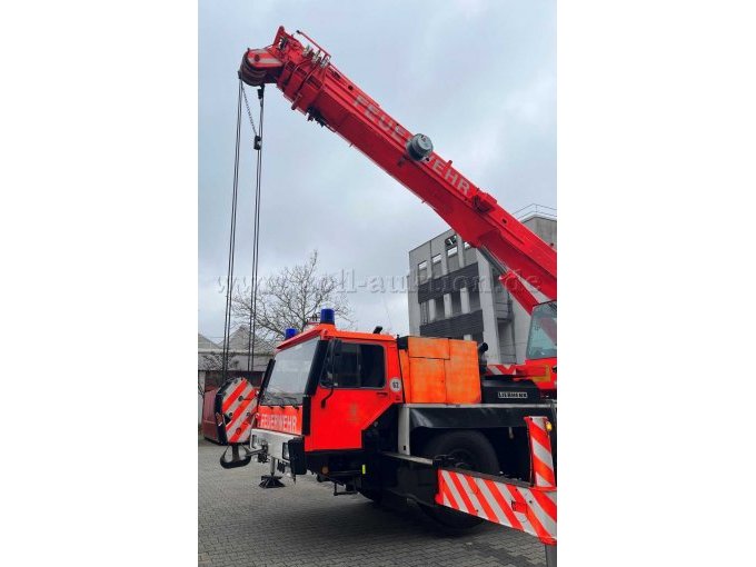 Seitenansicht des Krans