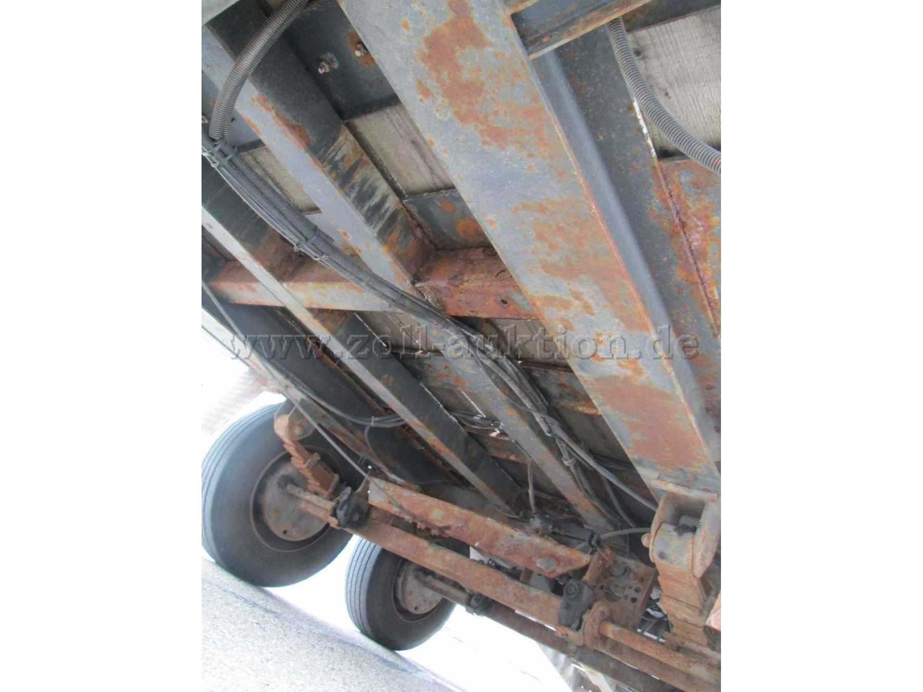 Kress Tieflader: Unterboden