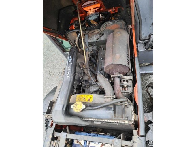 1 Kubota B2110, 4x4 Kommunal Kleintraktor Ackerschlepper – foto 10 – kavel bij Zoll-Auktion, Remscheid