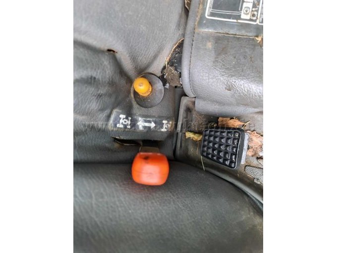 1 Kubota B2110, 4x4 Kommunal Kleintraktor Ackerschlepper – foto 15 – kavel bij Zoll-Auktion, Remscheid