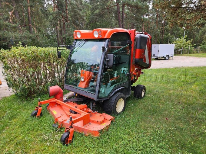 Rasenmäher vorn links