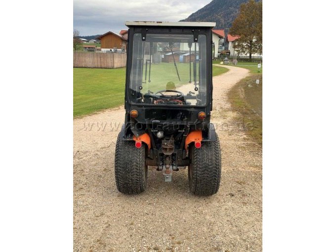 Kubota Heckansicht