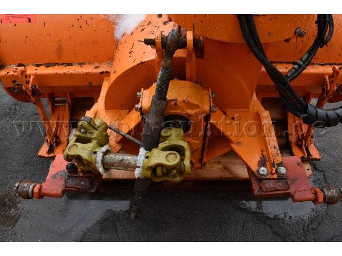 Schneefrässchleuder