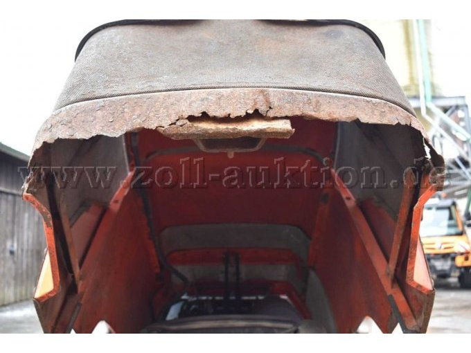 Korrosionsschaden Motorhaube