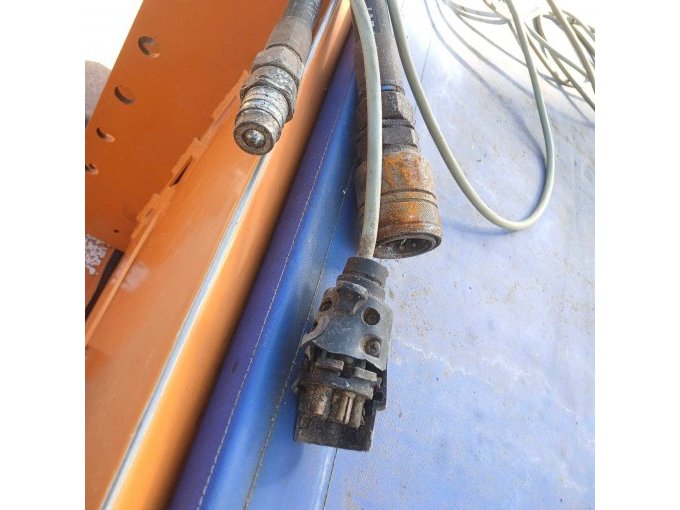 Hydraulik- und Anschlussstecker