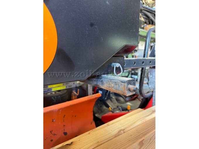 Rost an Träger von Streuer Foto von vorne
