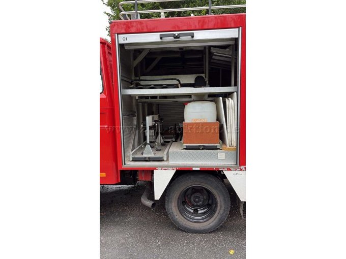 1 Löschfahrzeug 8/6 Iveco Magirus 65-12 A – foto 7 – kavel bij Zoll-Auktion, Breiholz