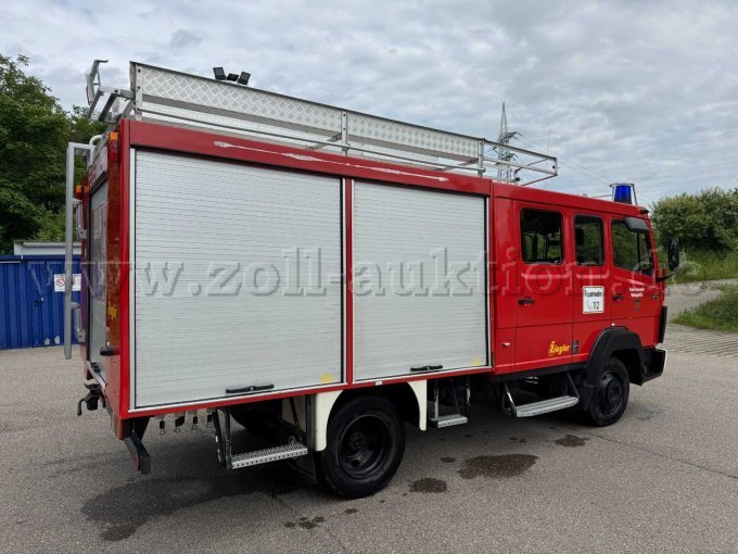 Rechte Seite Geschlossen