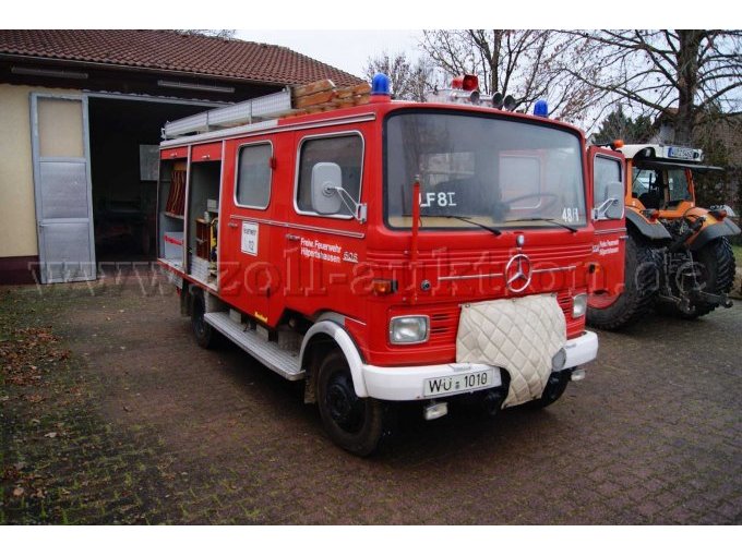 Frontansicht Feuerwehrfahrzeug