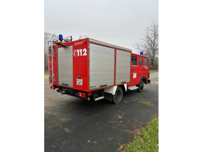 Aufbau geschlossen rechts