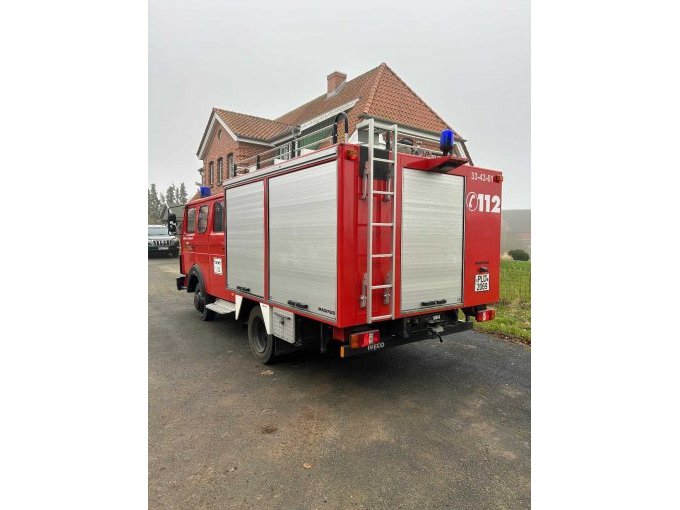 Aufbau geschlossen links