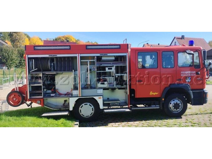 Geräteraum Beifahrerseite