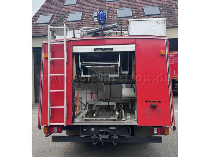 1 Löschfahrzeug LF 8 von Iveco-Magirus – foto 6 – kavel bij Zoll-Auktion, Ravensburg