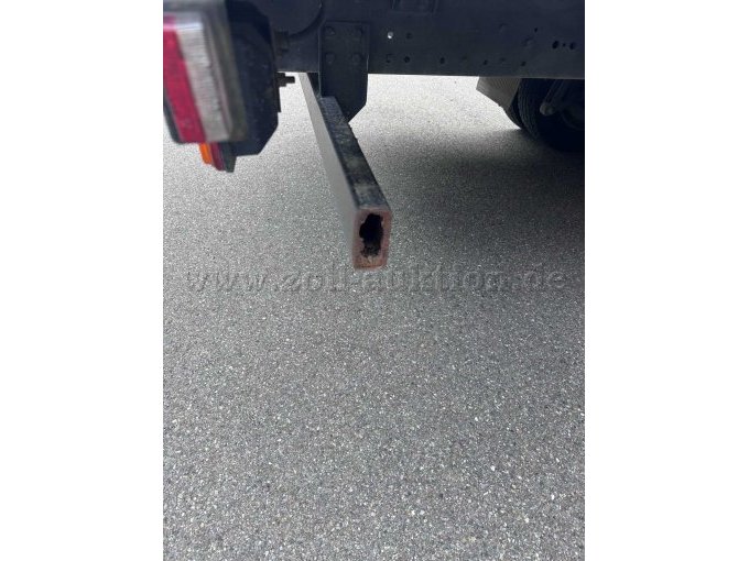 1 Löschfahrzeug LF 8 von Iveco-Magirus – foto 4 – kavel bij Zoll-Auktion, Ravensburg