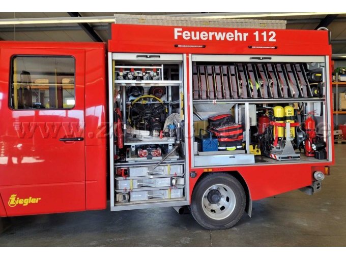 Seitenansicht links 3