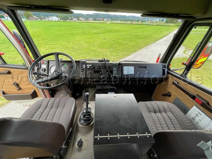 1 Löschfahrzeug - TLF 16/25 - Mercedes Benz - Typ: 1120 / AF – foto 6 – kavel bij Zoll-Auktion, Geretsried