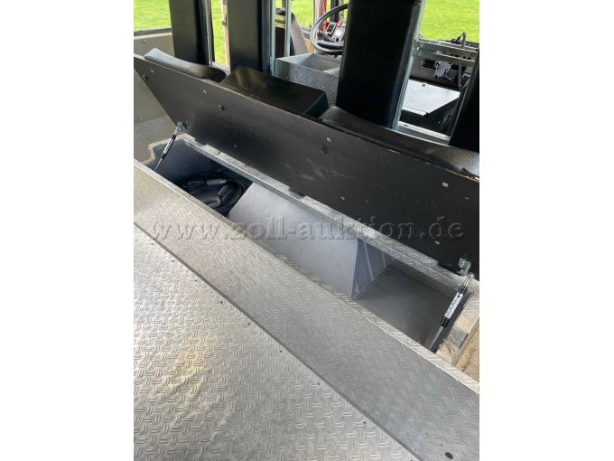1 Löschfahrzeug - TLF 16/25 - Mercedes Benz - Typ: 1120 / AF – foto 11 – kavel bij Zoll-Auktion, Geretsried