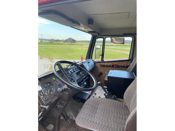 1 Löschfahrzeug - TLF 16/25 - Mercedes Benz - Typ: 1120 / AF – foto 7 – kavel bij Zoll-Auktion, Geretsried