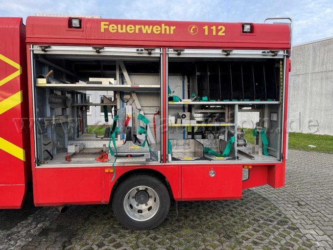 Gerätefächer Fahrerseite