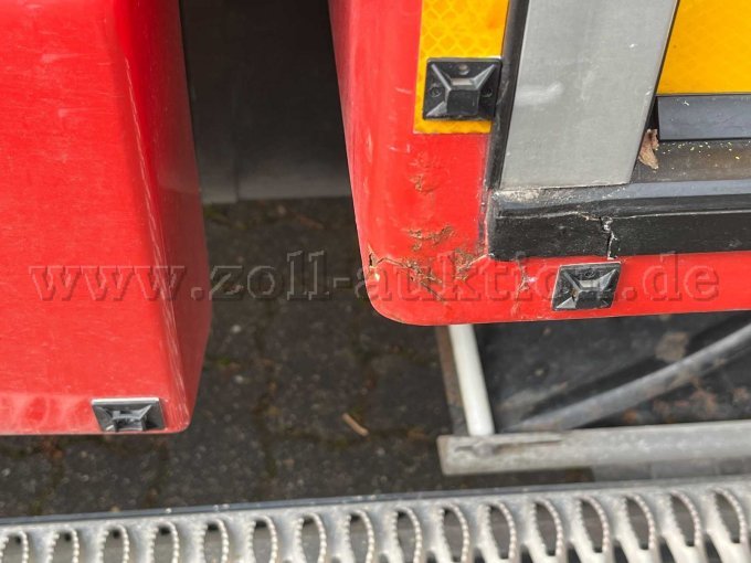 Rostschaden Aufbau links vorne