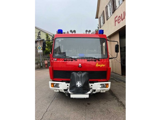 Frontansicht mit Vorbaupumpe