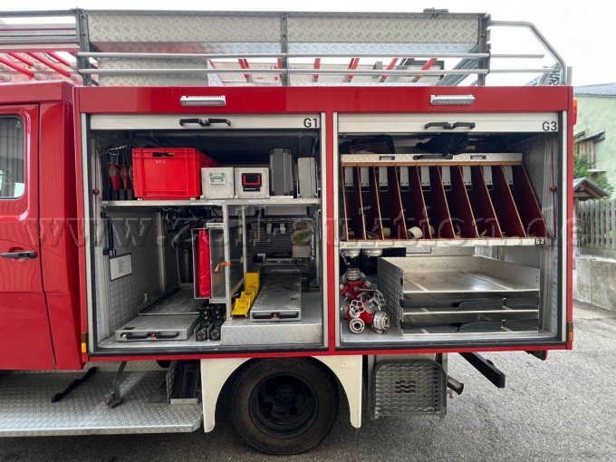 Seitenansicht mit Geräteraum 1 und 3