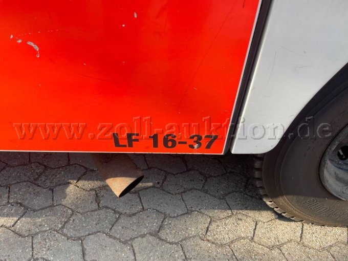 Fahrzeugbeschriftung „LF 16-37“