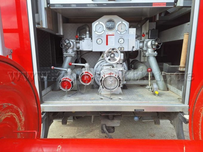 1 brandweerwagen LF16/12, Mercedes-Benz, type 1222 AF – foto 9 – kavel bij Zoll-Auktion, Wittibreut