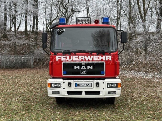 Fahrzeugansicht außen von vorne