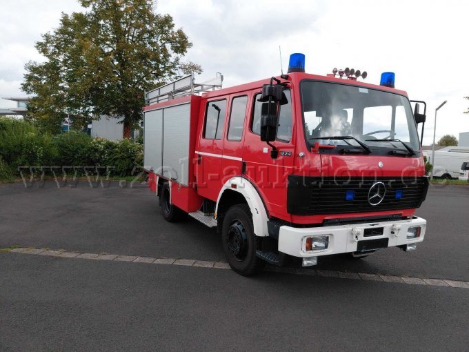 1 Löschgruppenfahrzeug LF 16/12, Mercedes Benz 1224 AF, Allrad – foto 10 – kavel bij Zoll-Auktion, Fuldatal