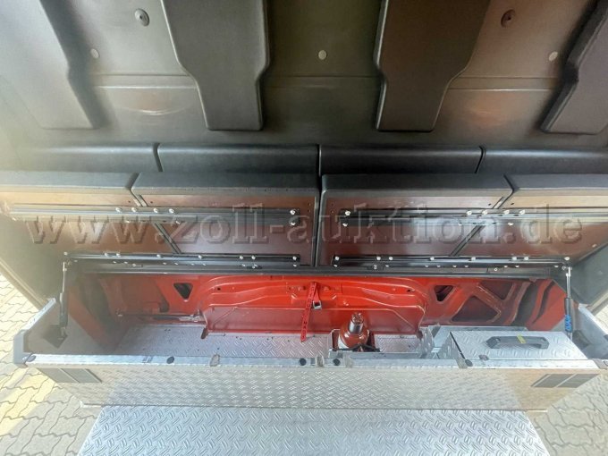 Ansicht Staubox Sitzbank 3. Sitzreihe