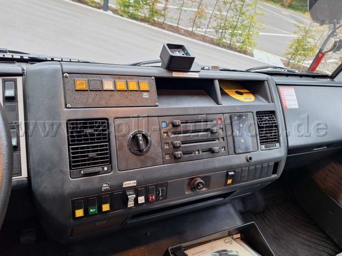 Innenansicht Amaturentafel Mittelbereich